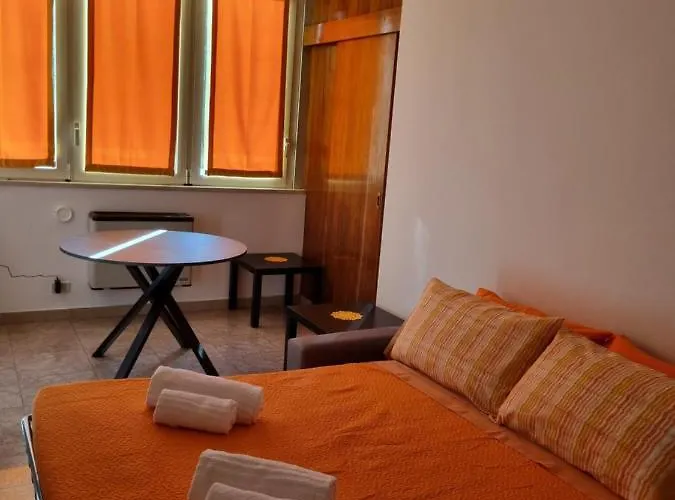 Apartment San Pietro Station
